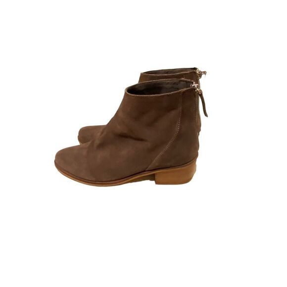 Steve Madden Legally Brown Suede Booties - Picture 7 of 8